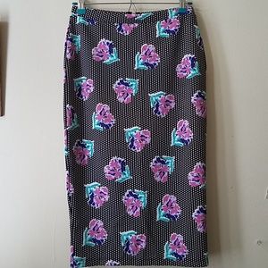 High waisted pencil skirt